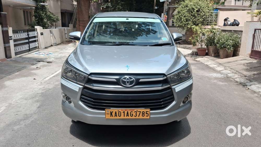 Toyota Innova Crysta 2.4 Gx Mt 8s, 2016, Diesel