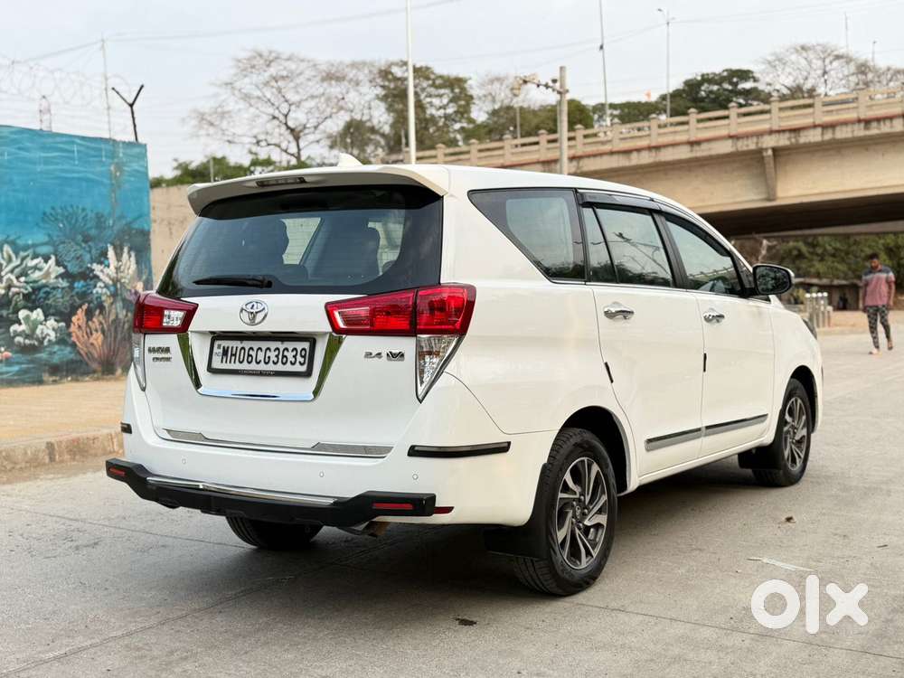 Toyota Innova Crysta 2.4 V 7 Str, 2022, Diesel