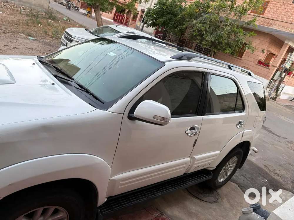 Toyota Fortuner 2012 Diesel Well Maintained