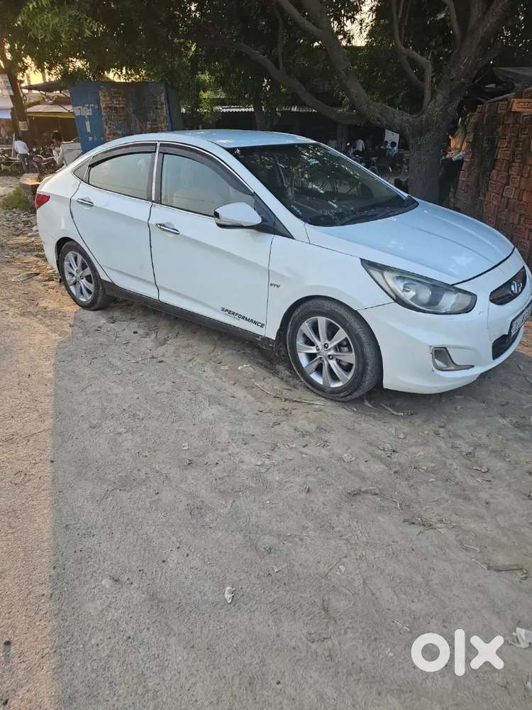 Hyundai Verna Fluidic 2012