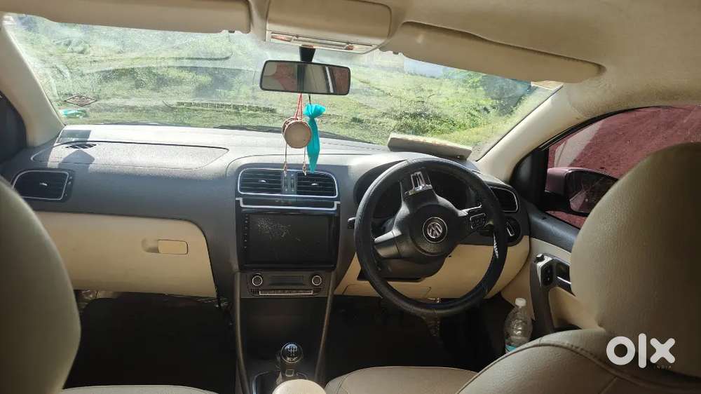 70%tayars / Original Pent  / One Hand Used/ All Original Company Part