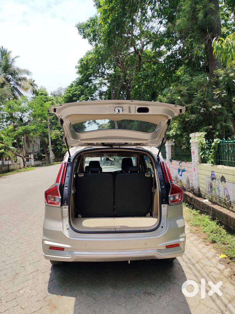 Maruti Suzuki Ertiga Zxi At Shvs, 2019, Petrol