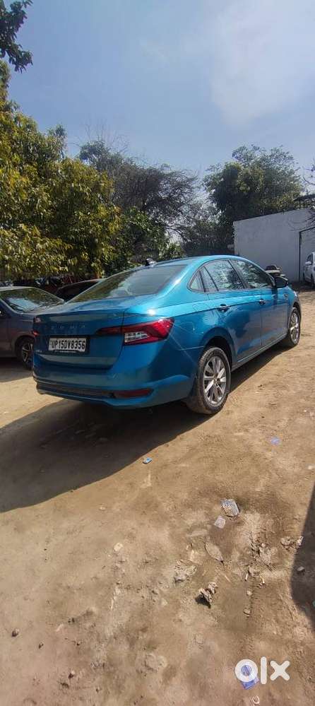 Skoda Slavia Style 1.0l Tsi At, 2022, Petrol