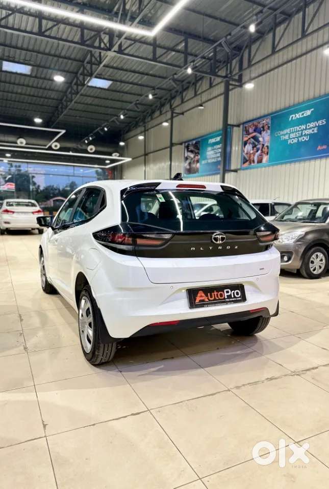 Tata Altroz Xm Plus (s), 2024, Petrol