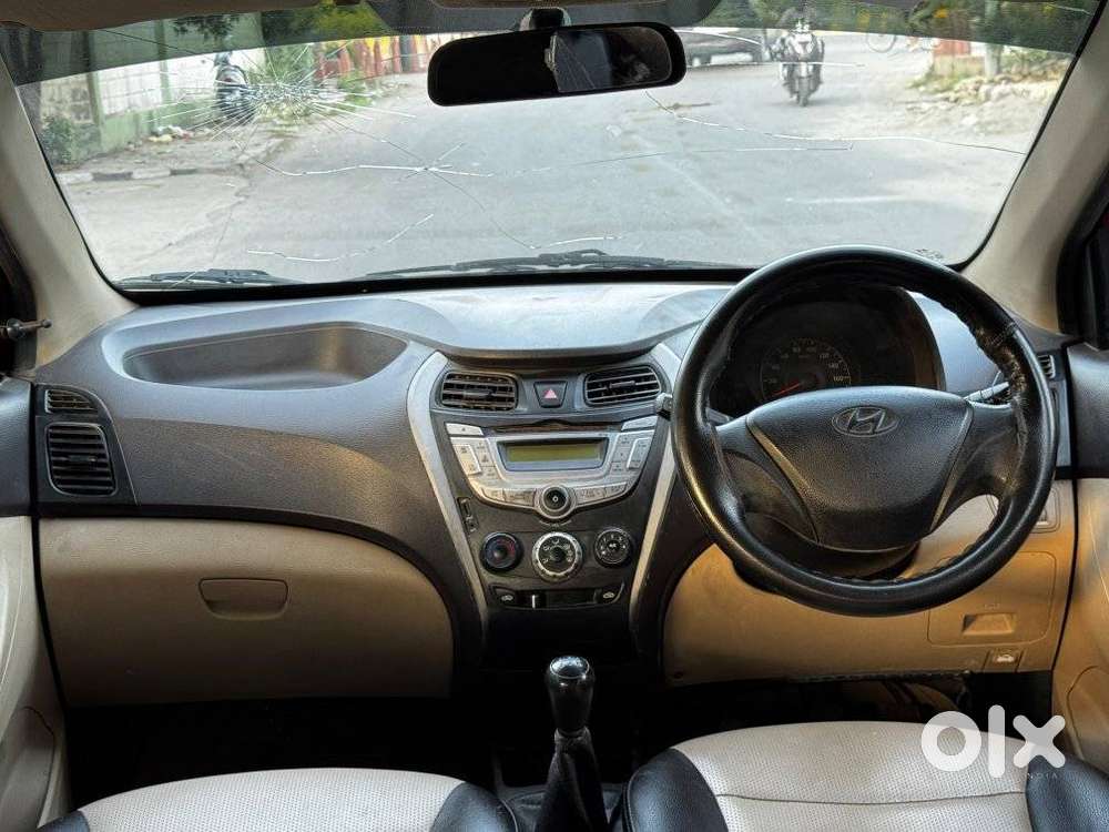 Hyundai Eon Era +, 2017, Petrol