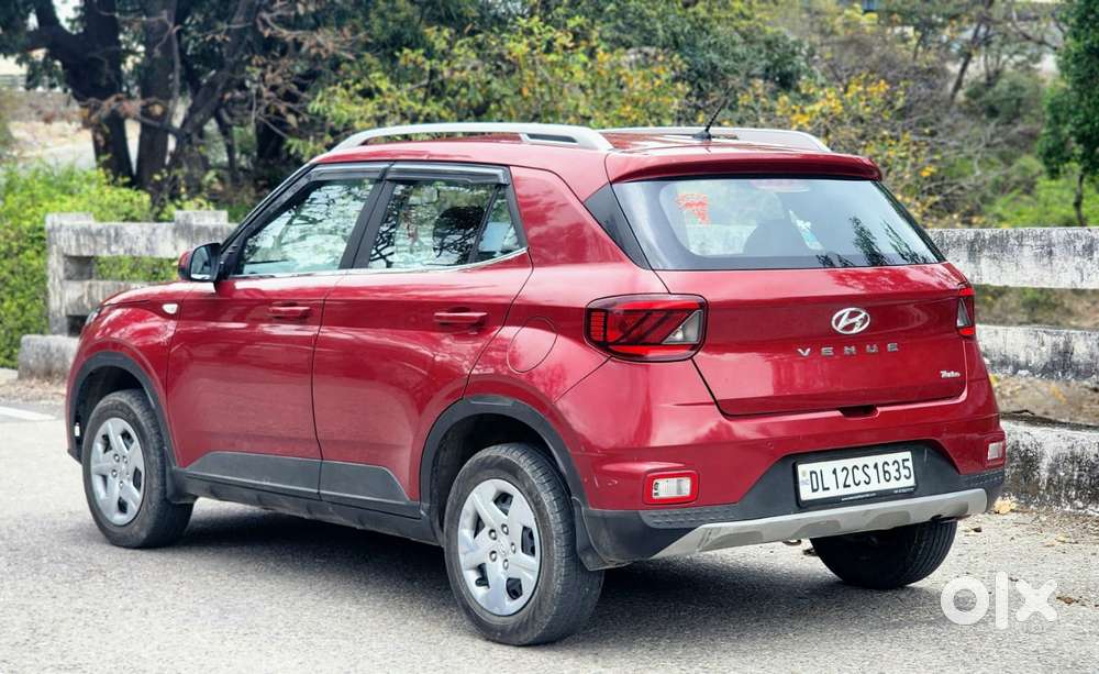 Hyundai Venue S Turbo, 2020, Petrol
