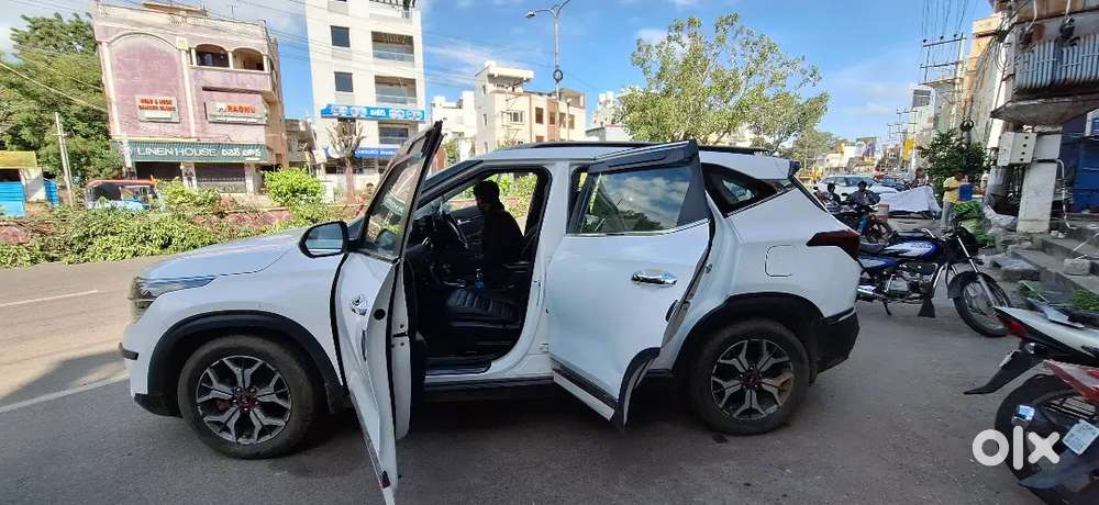 Looking Like A New Car And Recently Serviced Done .