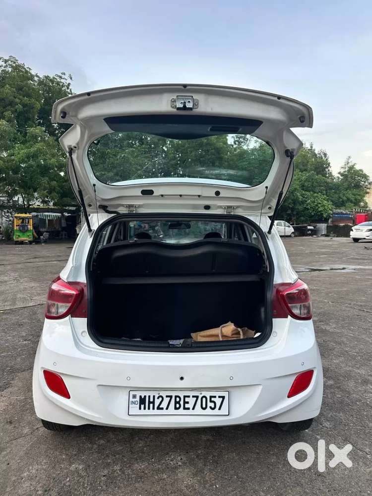 Hyundai Grand I10 [ ] 1.2 Kappa Vtvt Sportz, 2016, Petrol