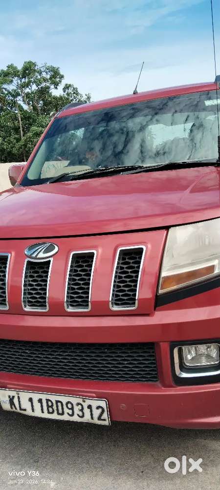 Mahindra Tuv 300 2017 Diesel 100000 Km Driven