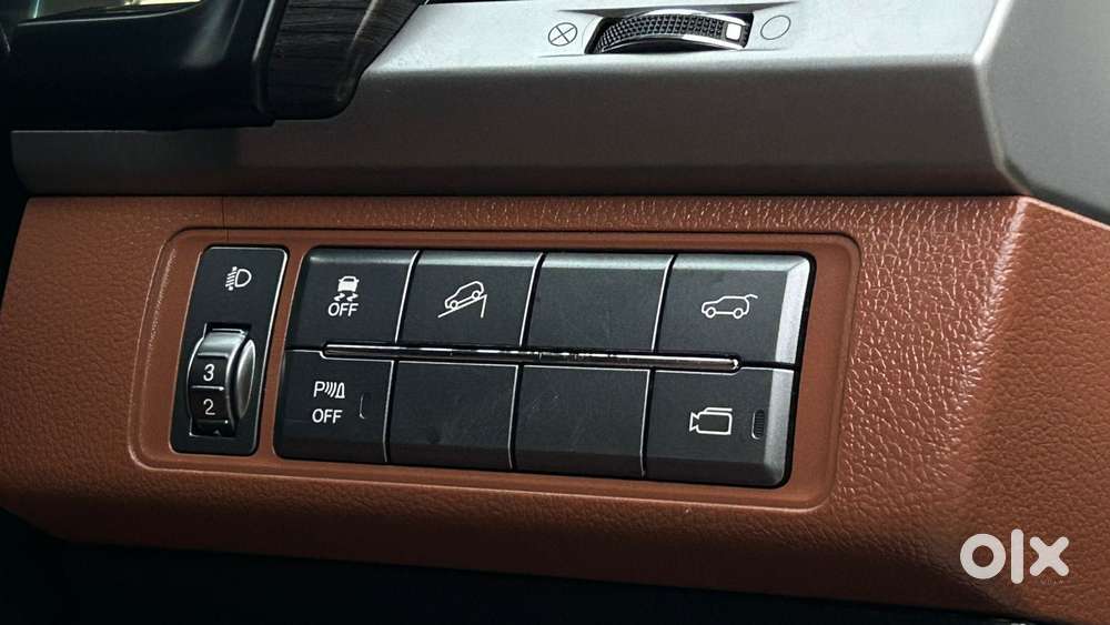 Mahindra Alturas G4 4x4 At, 2019, Diesel