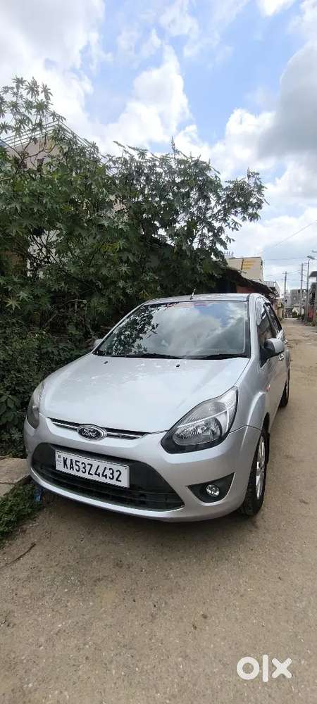 Ford Figo 1.2 Petrol 2012