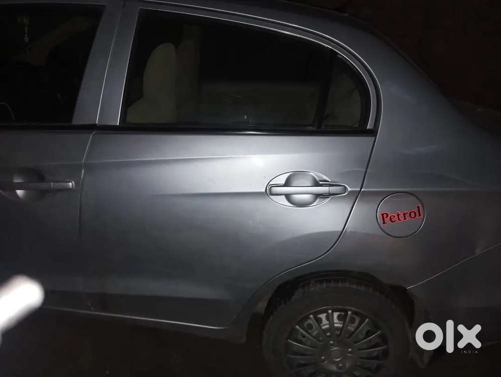 Honda Amaze 2015 Petrol 65000 Km Driven