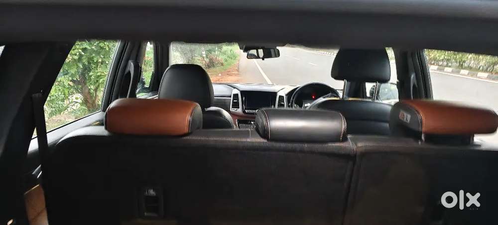 Mahindra Alturas G4 Diesel 2022