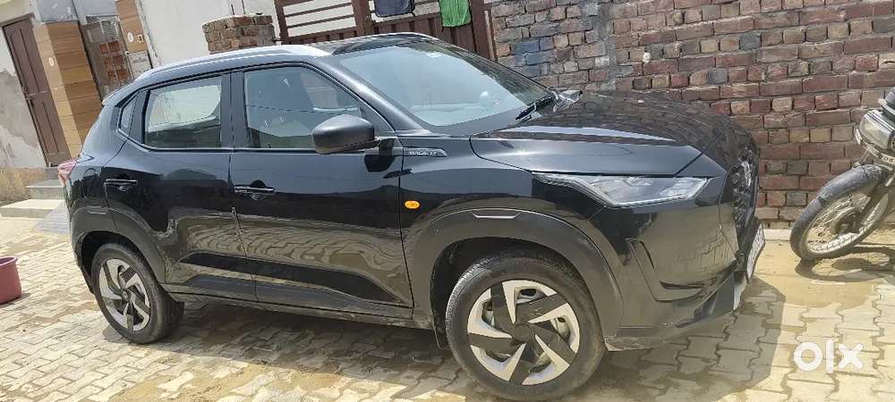 Nissan Magnite 2024 Petrol Well Maintained