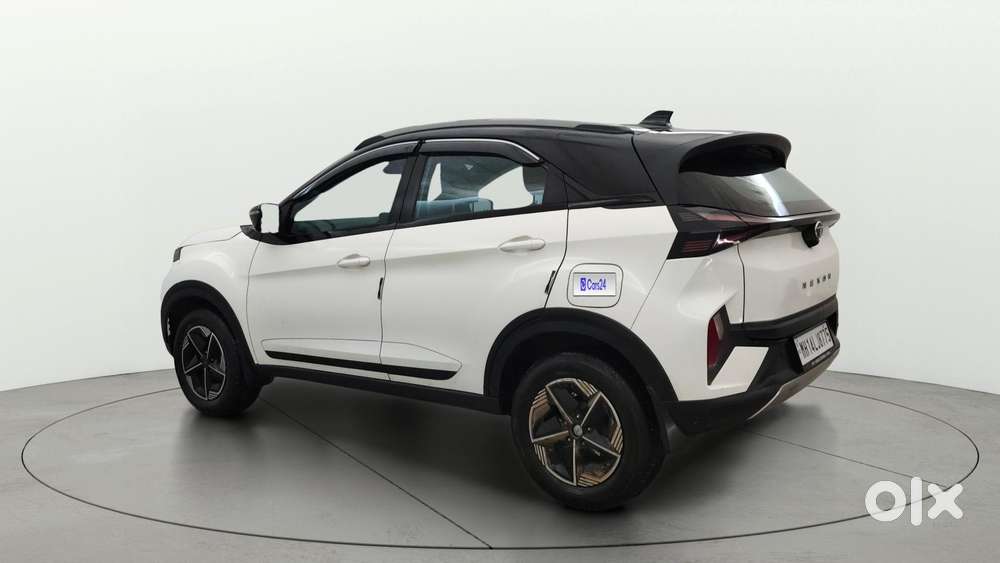 Tata Nexon Fearless S Purple 1.5 Revotorq Diesel 6mt Dual Tone, 2024..