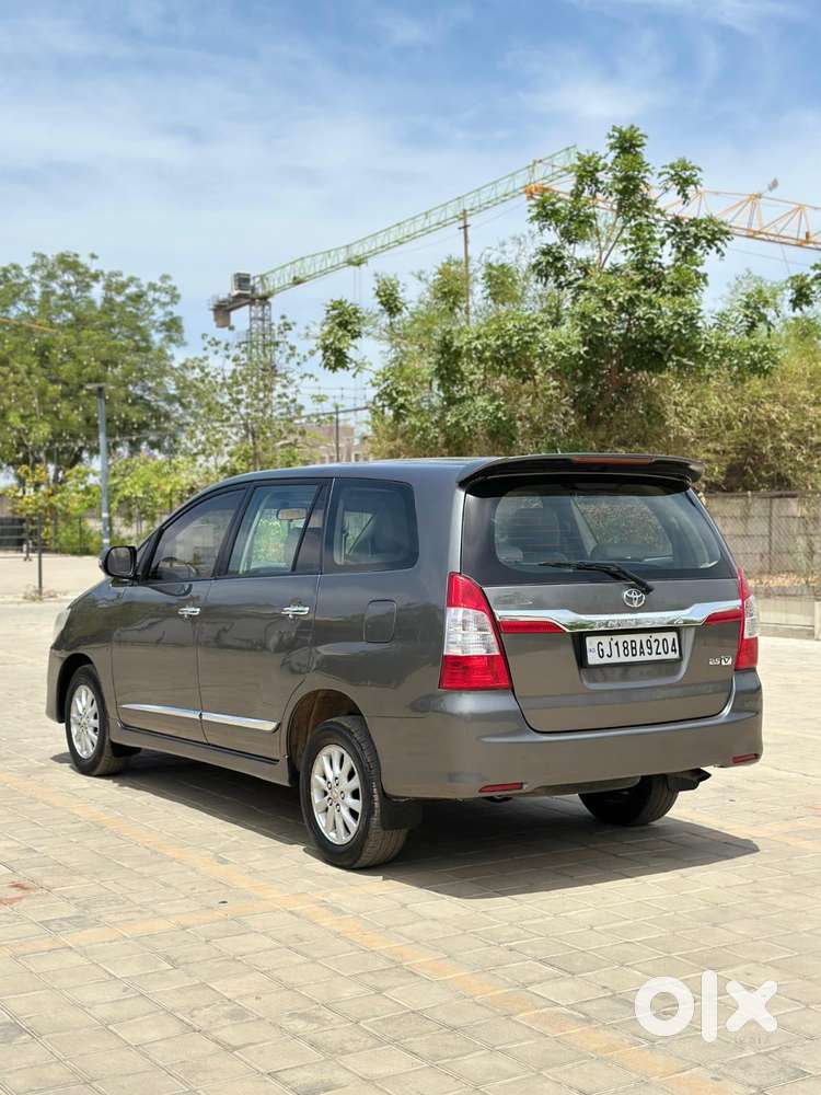 Toyota Innova 2.5 Vx 7 Seater Bs Iv, 2012, Diesel