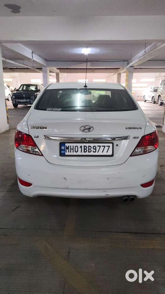 Hyundai Verna Petrol 2012