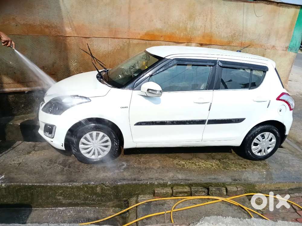Maruti Suzuki Swift 2017 Diesel 97000 Km Driven