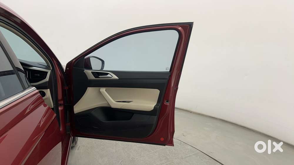 Volkswagen Virtus 1.0 Topline Tsi At, 2023, Petrol