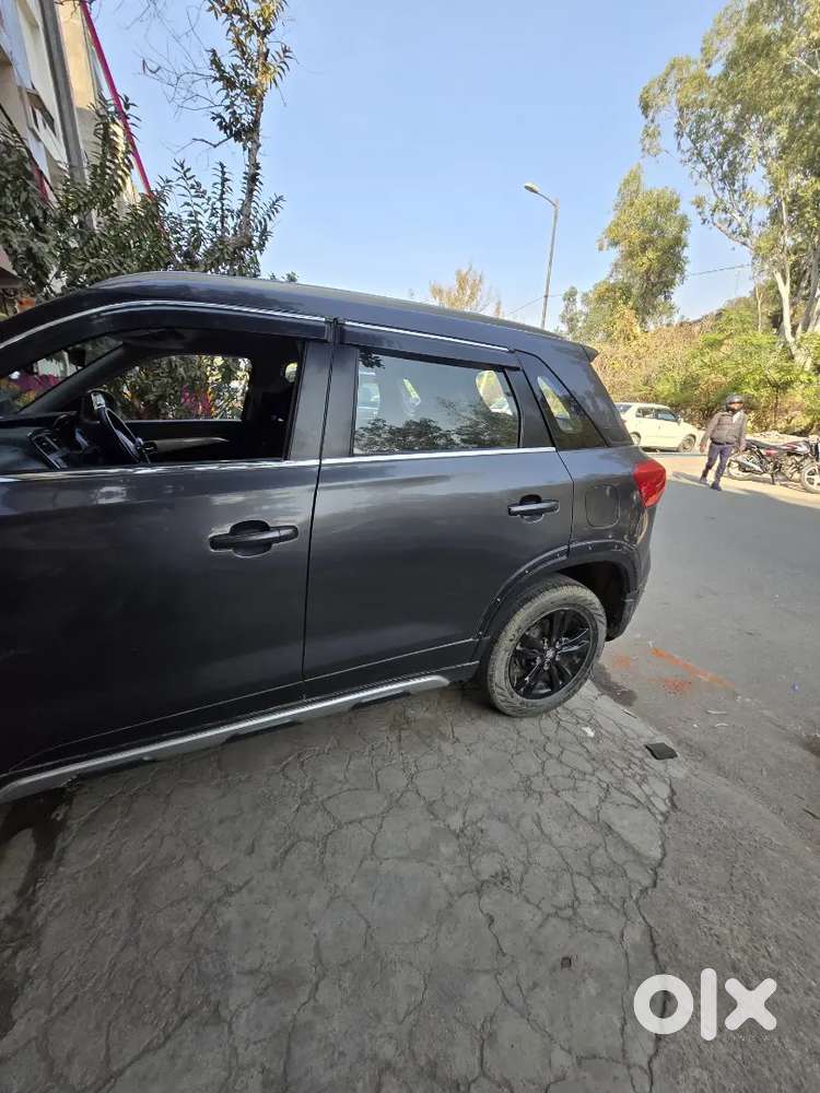 Brezza Automatic Zdi Top Model 2018 Delhi Registration Noc Available