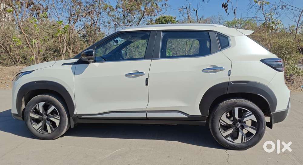 Nissan Magnite N-connecta Mt, 2024, Petrol