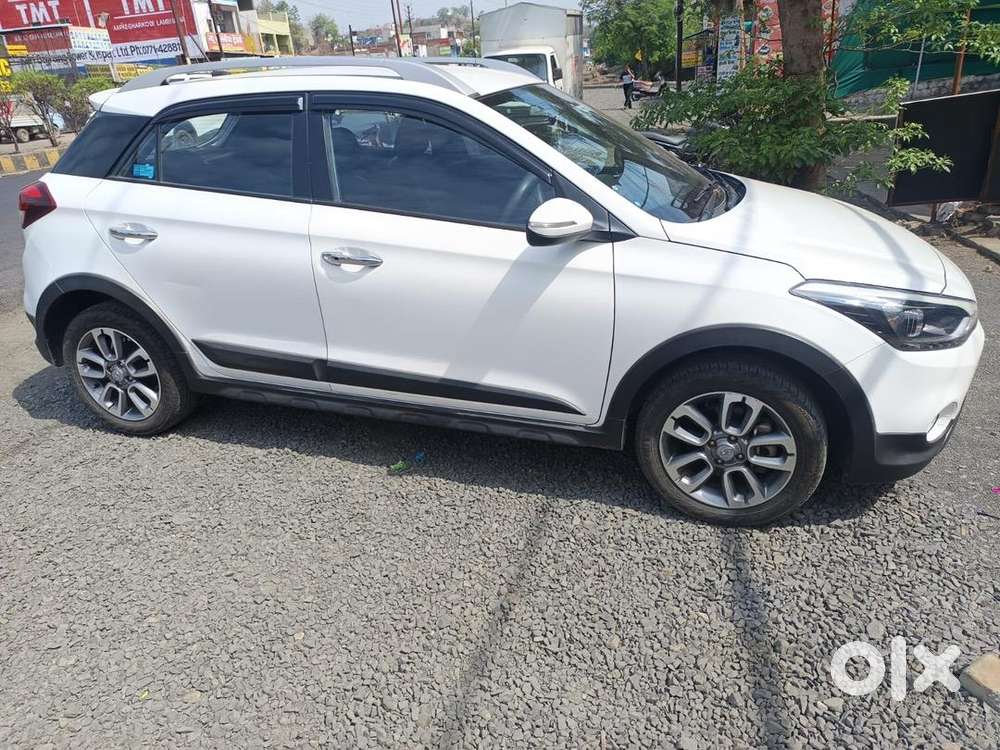 Hyundai I20 Active 2017 Petrol 56000 Km Driven