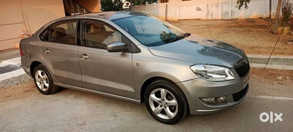 Skoda Rapid 2012