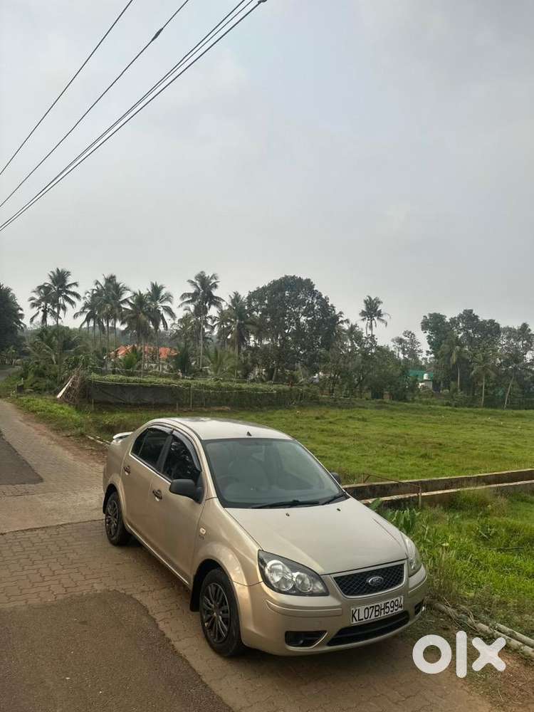 Key Use To Unlock Car Door