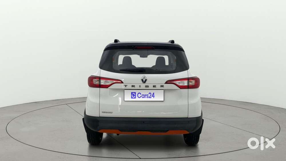 Renault Triber Rxz, 2022, Petrol