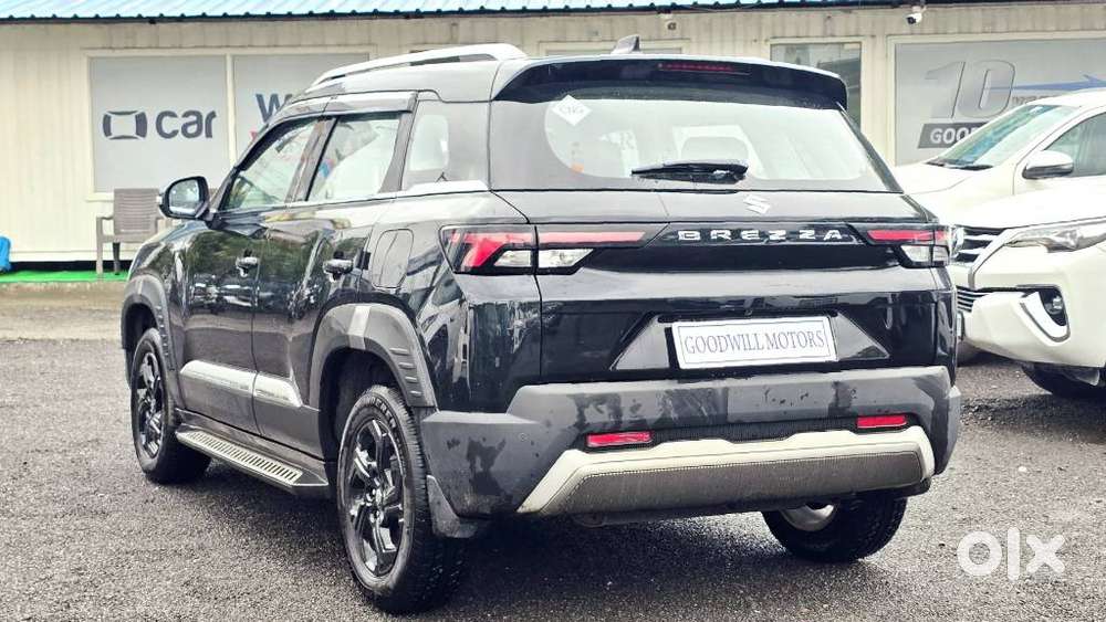 Maruti Suzuki Brezza 1.5 Zxi Cng, 2025, Cng & Hybrids
