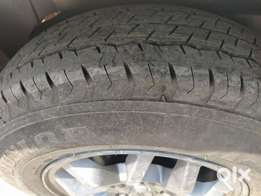 Mahindra Tuv 300 T10, 2018, Diesel