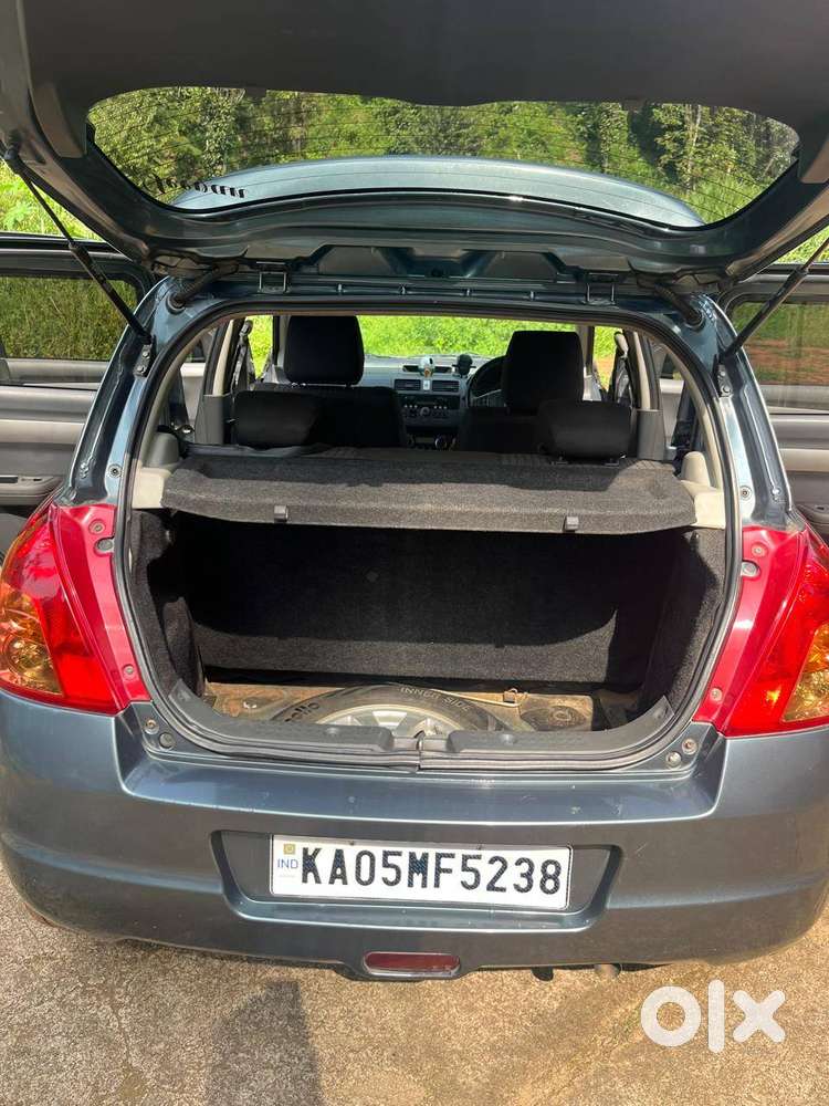 Maruti Suzuki Swift Petrol 2006
