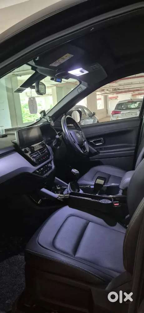 Top End Varient,less Km Driven,recently Serviced