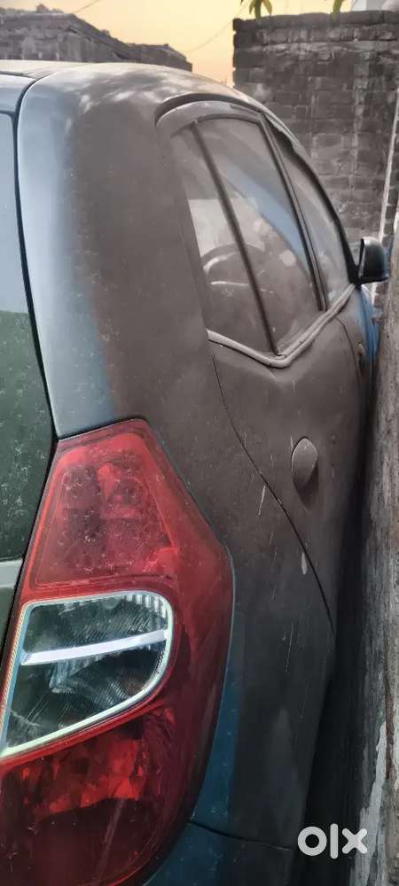Gadi Me Koi Kami Nai Bas Pent Hone Ko Hai
