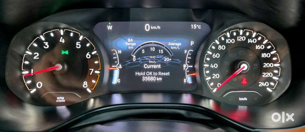 Jeep Compass 2.0 Limited Option Black, 2022, Petrol