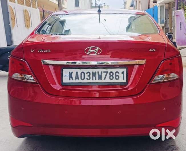 Hyundai Verna Fluidic 1.6 Vtvt Sx Opt, 2015, Petrol