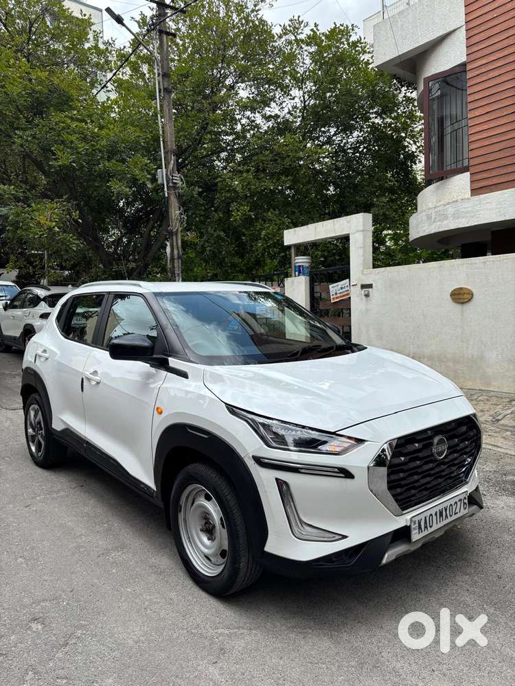 Nissan Magnite, 2022, Petrol