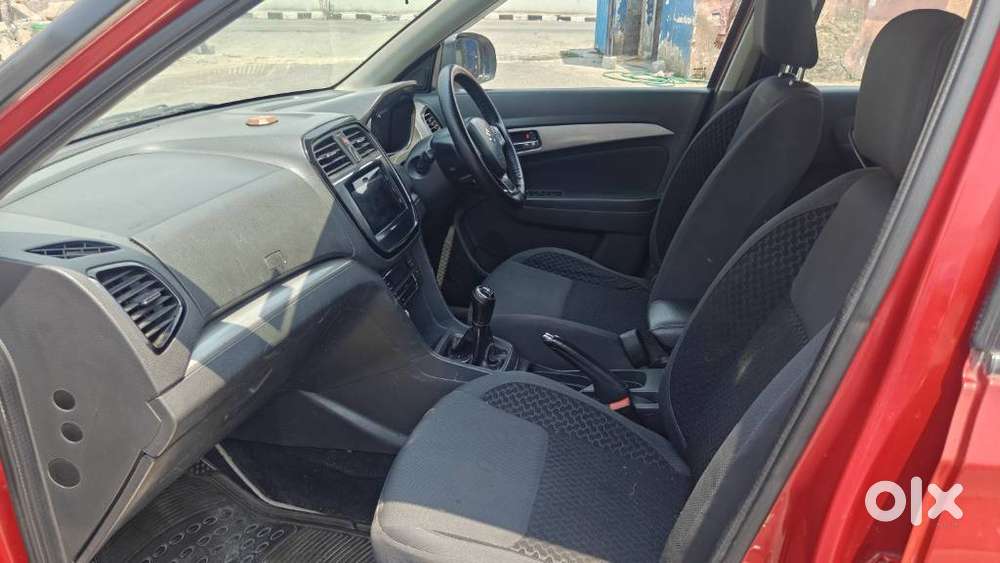 Maruti Suzuki Brezza Zdi+ Dual Tone, 2016, Diesel