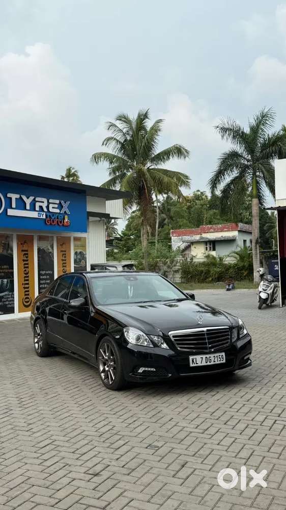 Mercedes-benz E-class 350 Petrol 2010