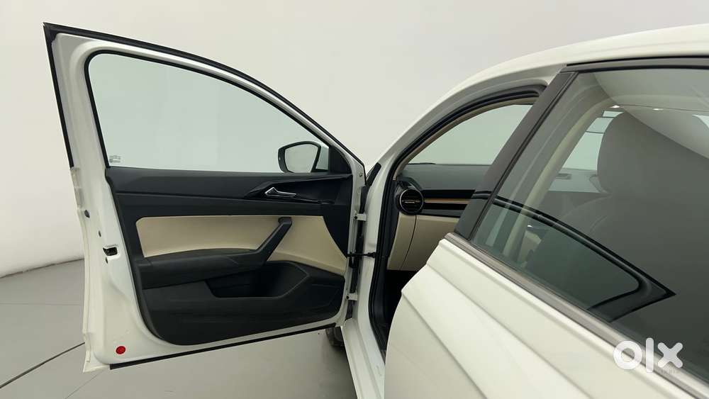Skoda Slavia Style 1.5l Tsi Dsg, 2022, Petrol