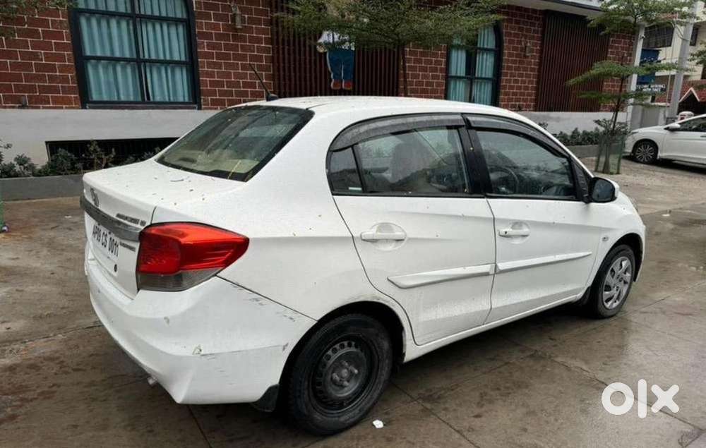 Honda Amaze 2013 Diesel Well Maintained