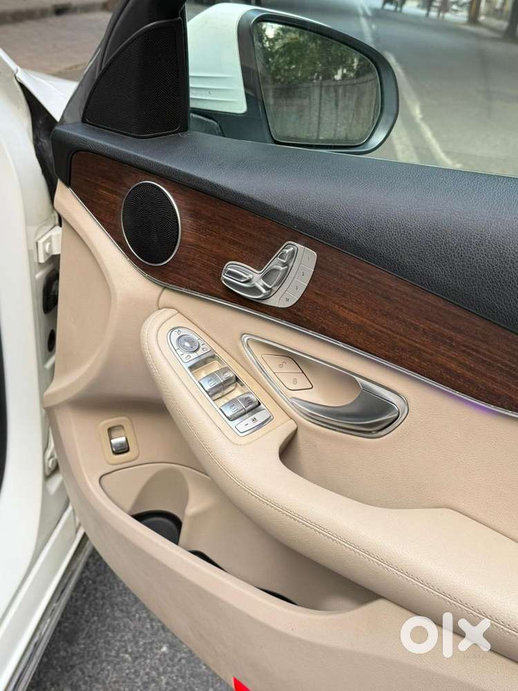 Mercedes-benz C-class C 200, 2019, Petrol