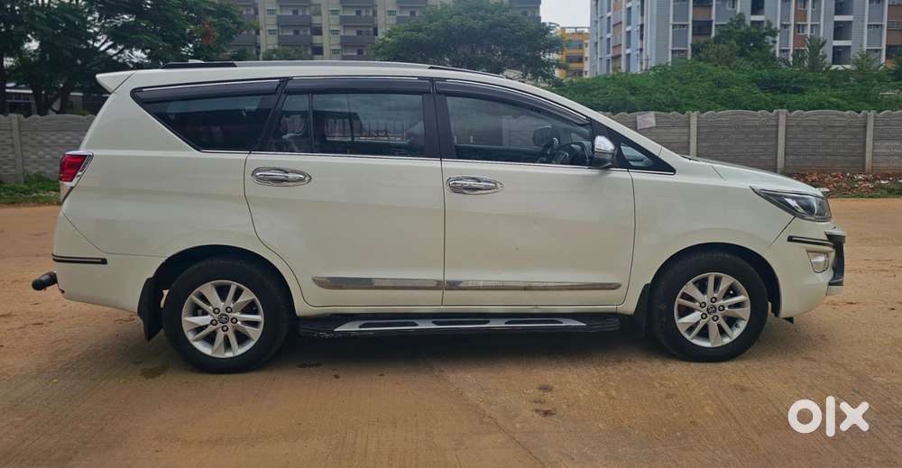 Toyota Innova Crysta 2.4 V, 2018, Diesel