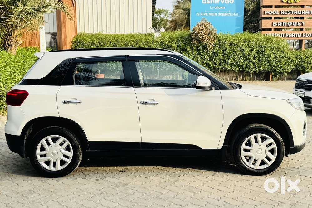 Maruti Suzuki Brezza Vxi S-cng, 2021, Cng & Hybrids