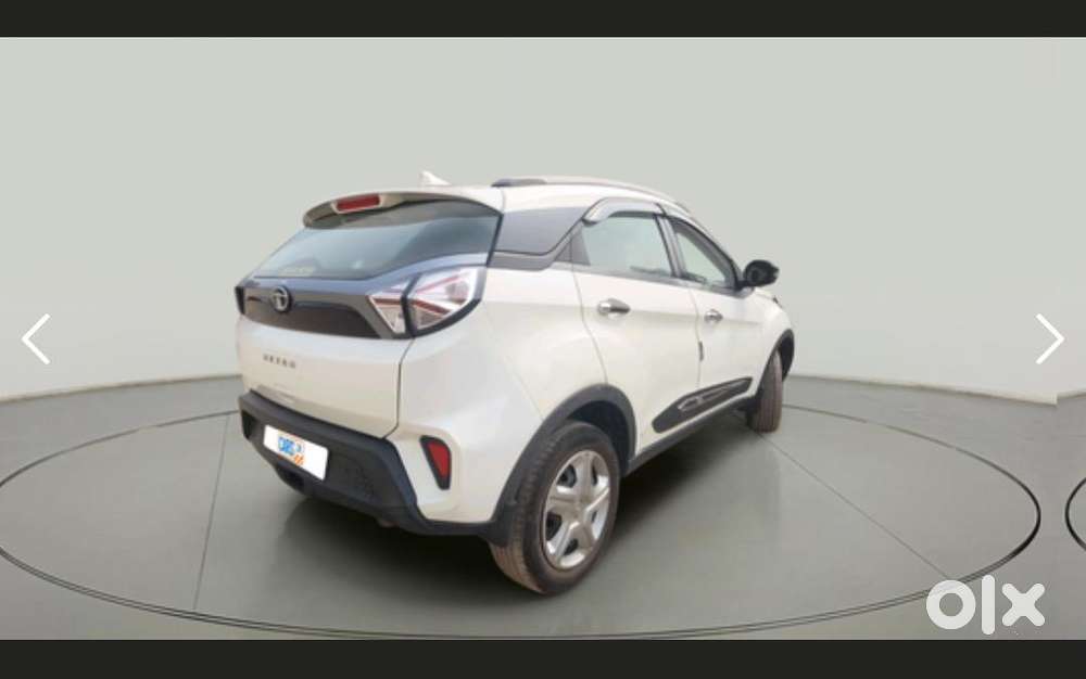 Tata Nexon Xm Sunroof Well Maintain