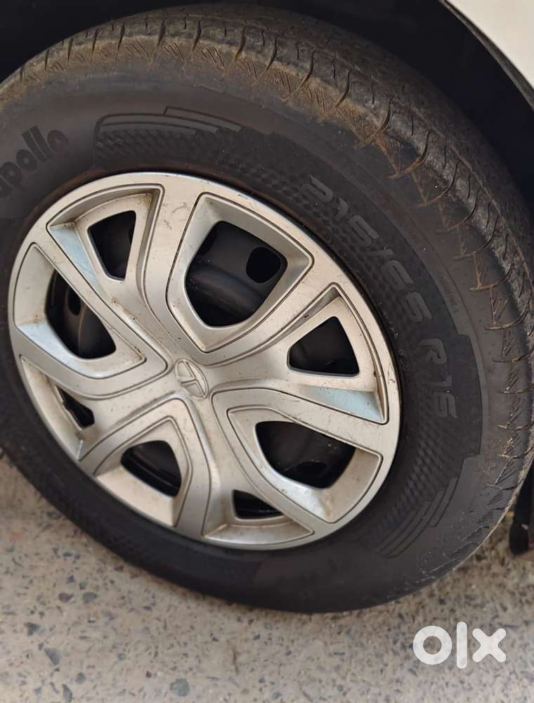 Mahindra Marazzo M4, 2018, Diesel