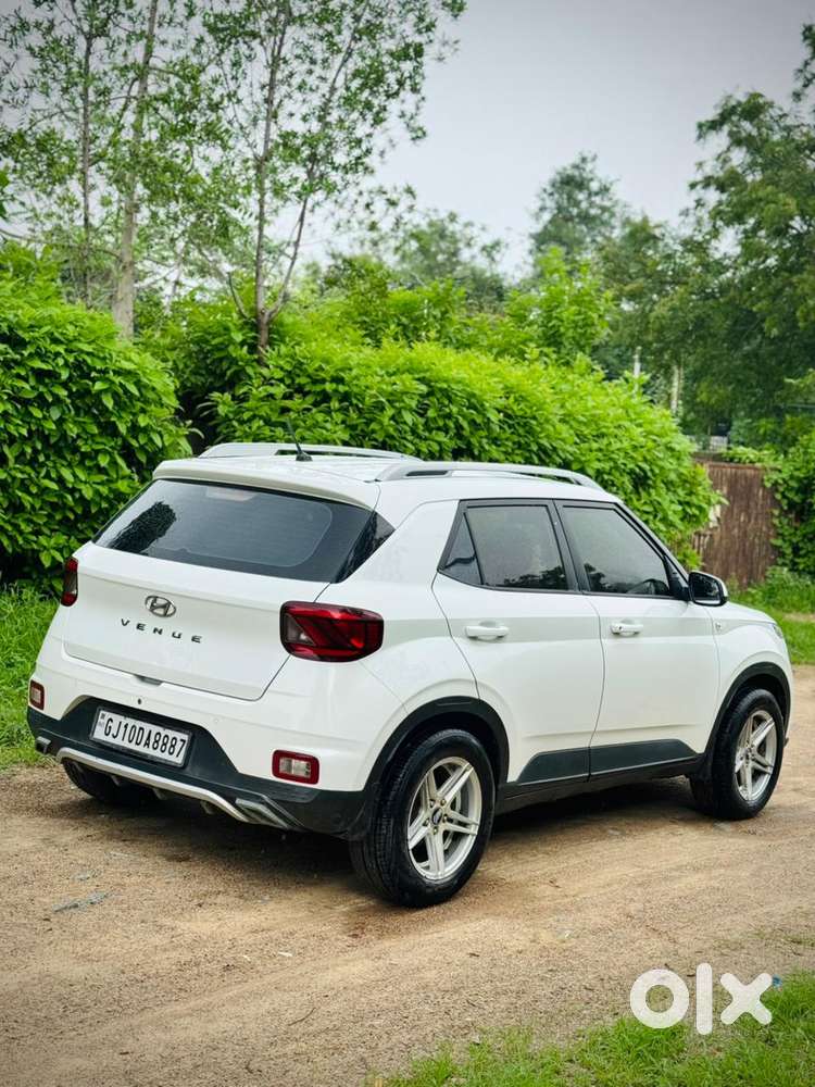 Hyundai Venue S, 2019, Cng & Hybrids