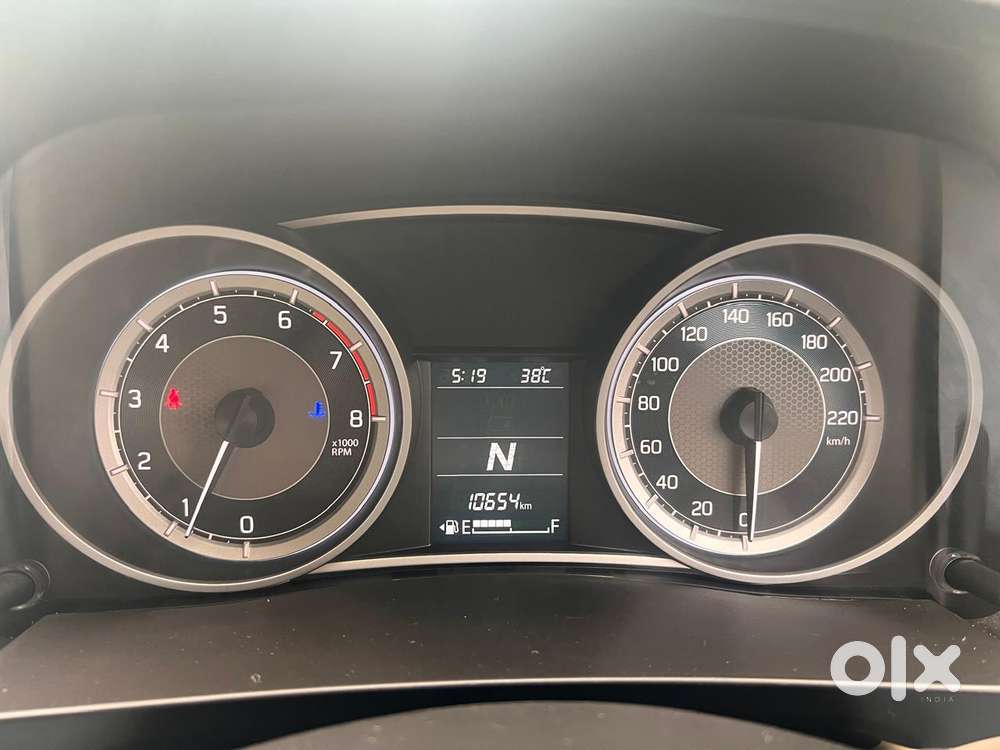 Maruti Suzuki Swift Dzire 1.2 Zxi Bsiv, 2022, Petrol