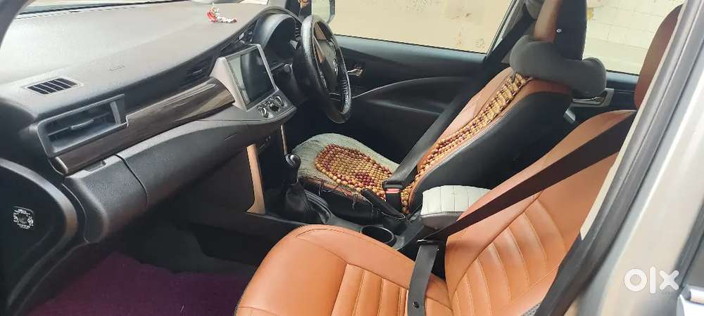 Toyota Innova Crysta 2018 Diesel Manual Continue Loan 900000