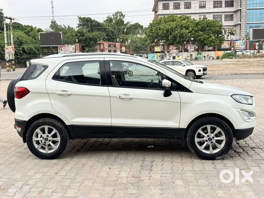 Ford Ecosport Signature Edition Petrol, 2021, Petrol